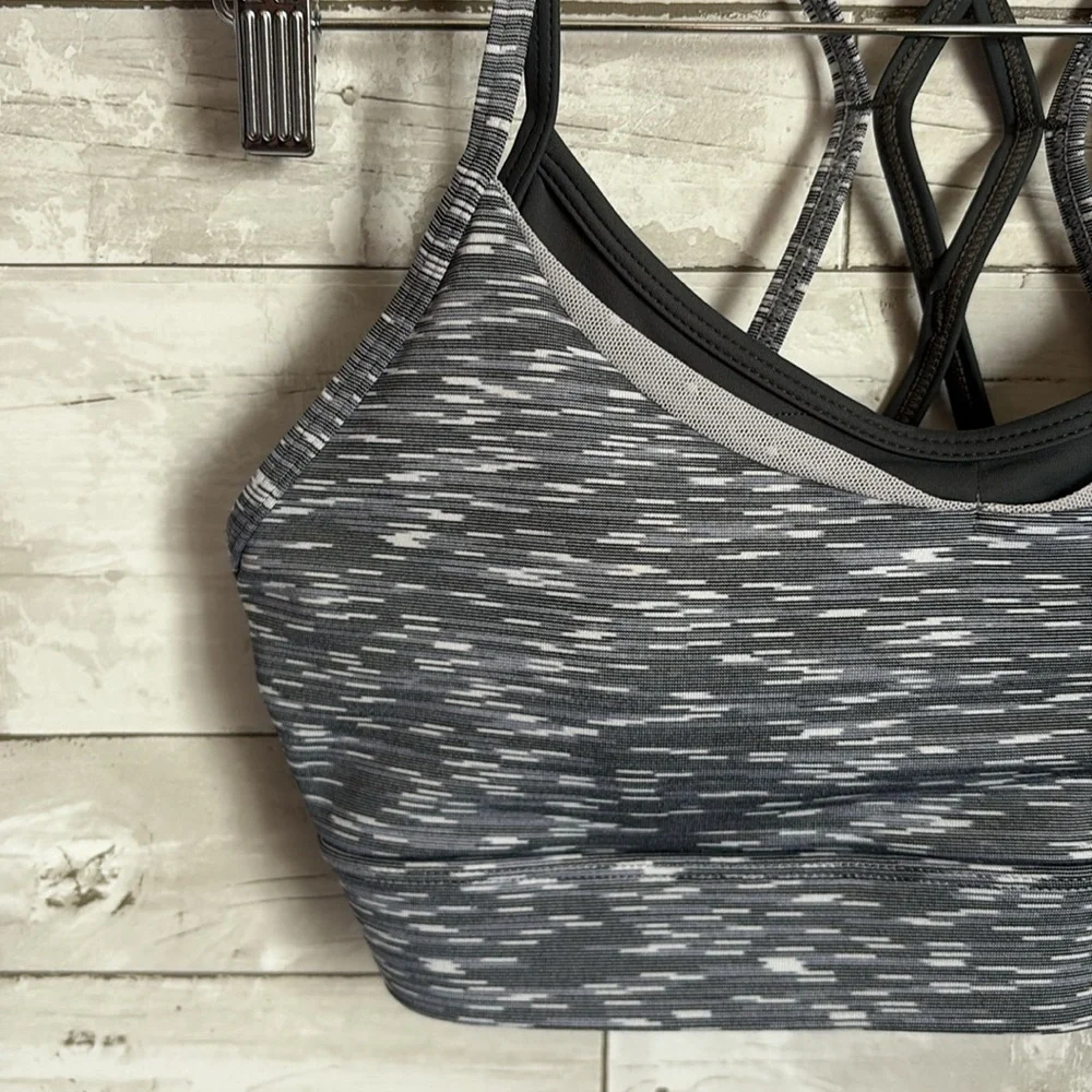 NWT ZYIA ACTIVE Grey & Sage Luxe Strappy Women's Sports Bra - Picture 4 of 11